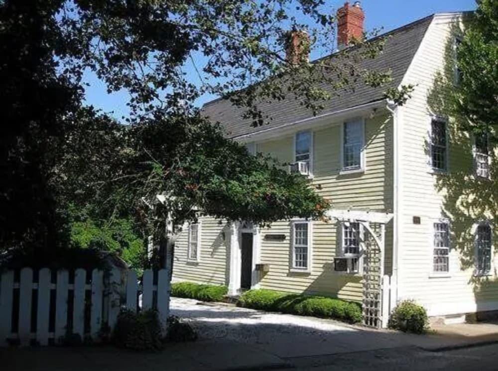 Admiral Farragut Inn Newport Kültér fotó