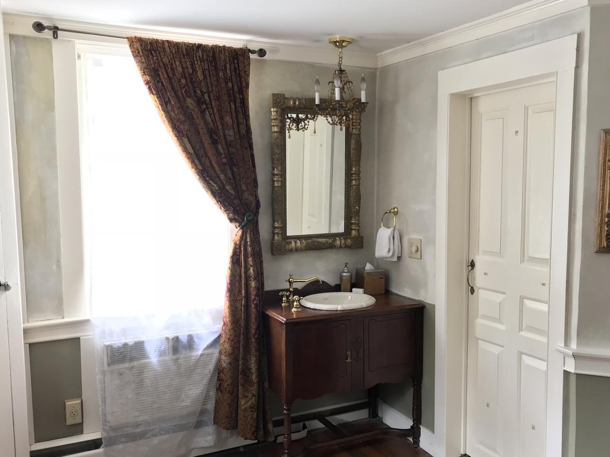 Admiral Farragut Inn Newport Kültér fotó